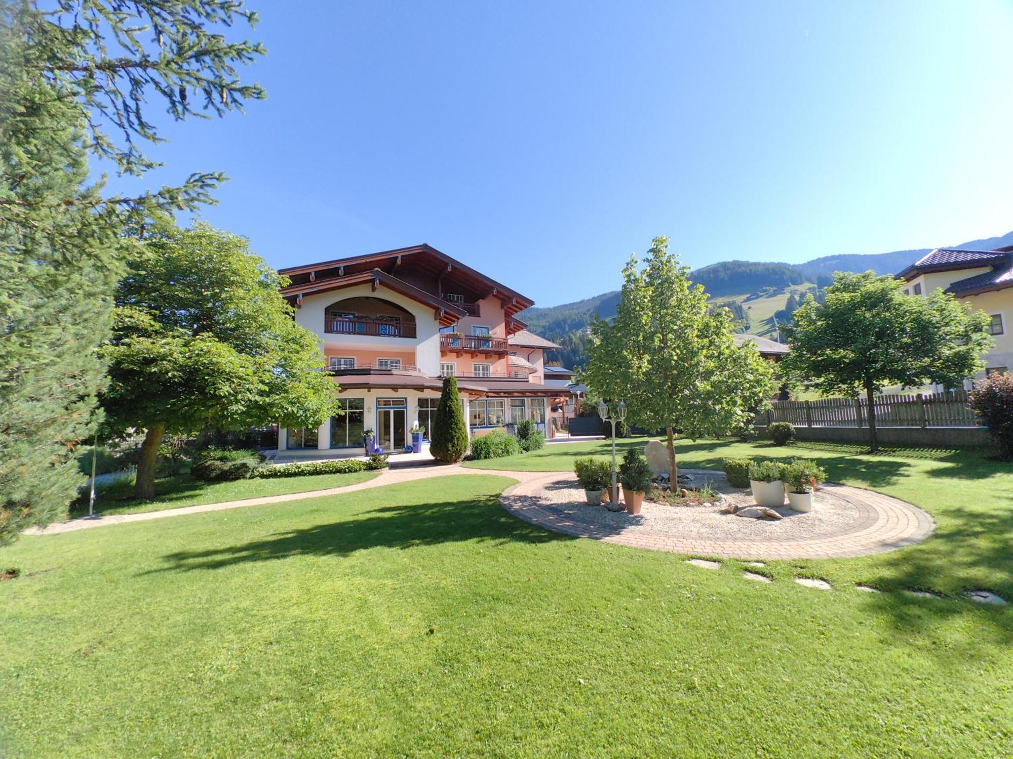 Hotel Angerwirt ไคลนาร์ล ภายนอก รูปภาพ