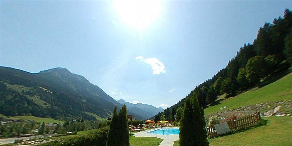 Hotel Angerwirt ไคลนาร์ล ภายนอก รูปภาพ