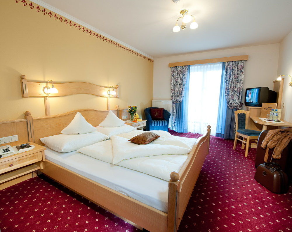 Hotel Angerwirt ไคลนาร์ล ภายนอก รูปภาพ