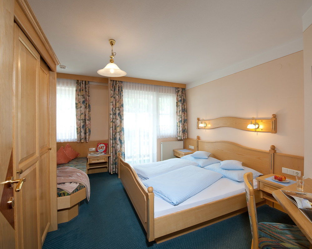 Hotel Angerwirt ไคลนาร์ล ภายนอก รูปภาพ
